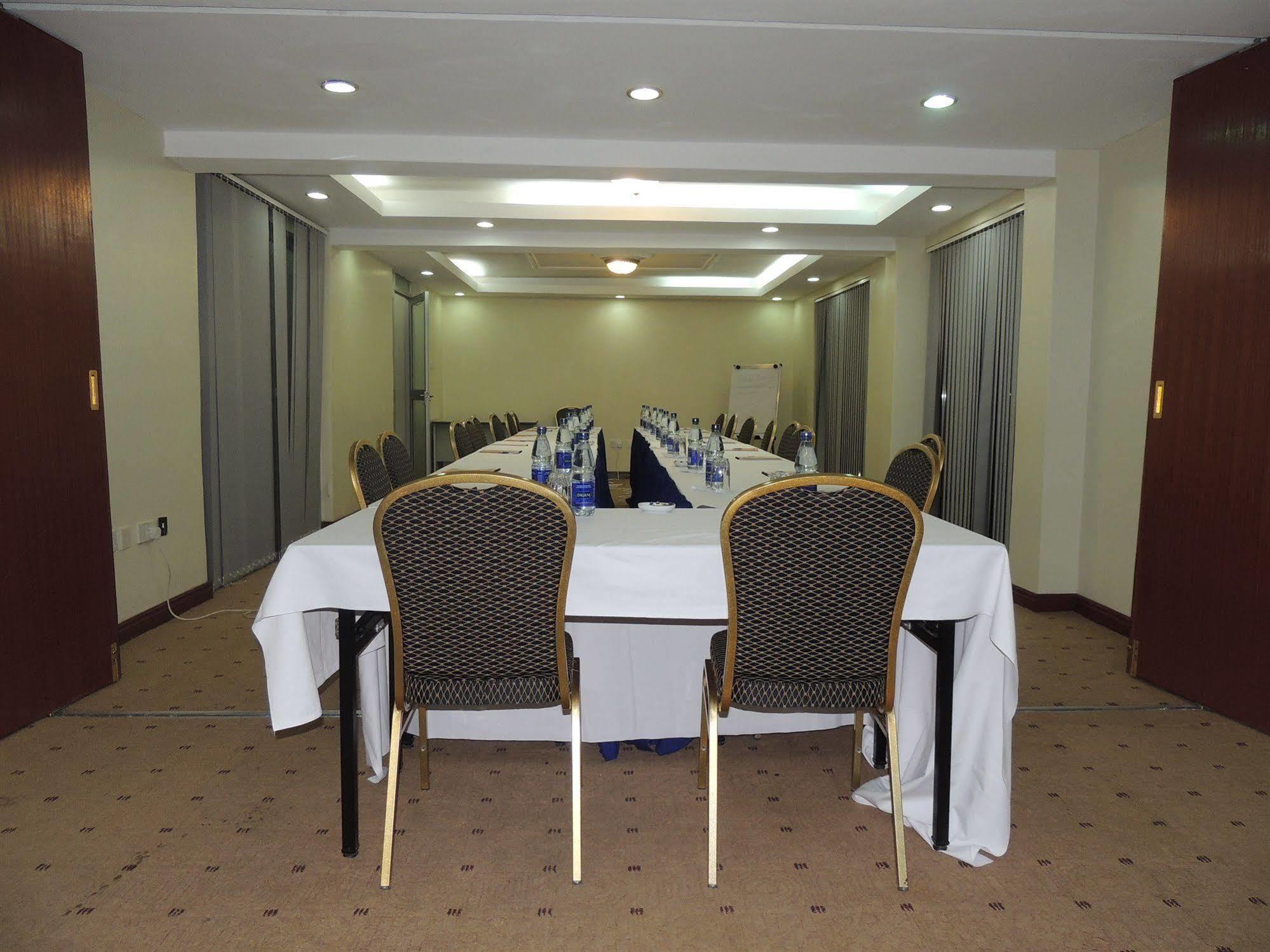 Nairobi Upperhill Hotel Ngoại thất bức ảnh